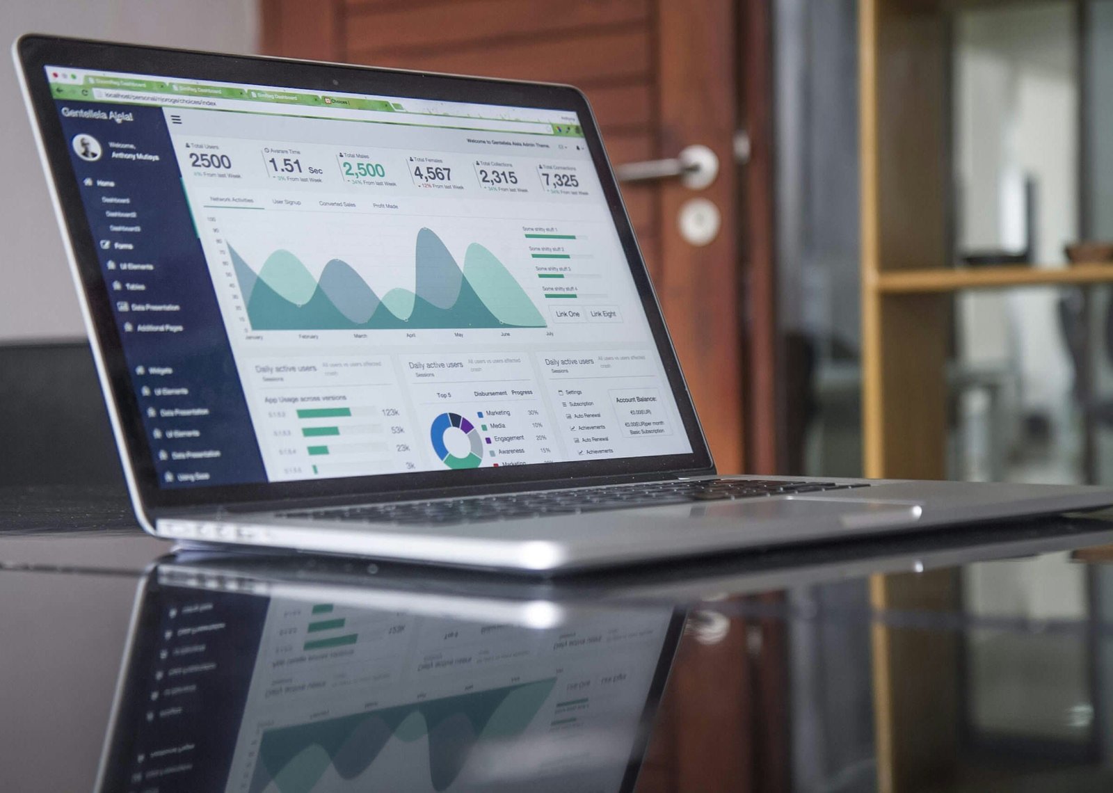 SEM vs SEO: ¿Cuál es la Diferencia en Marketing en Buscadores?